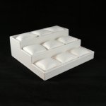 Displaydoos voor armbanden/horloges, pu leer, wit, 3 verdiepingen 9 kussentjes Displaydoos voor armbanden/horloges, pu leer, wit, 3 verdiepingen 9 kussentjes