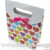 Cadeautasje, wit/multi, hartjes, strik, 39-3 (1 st.)